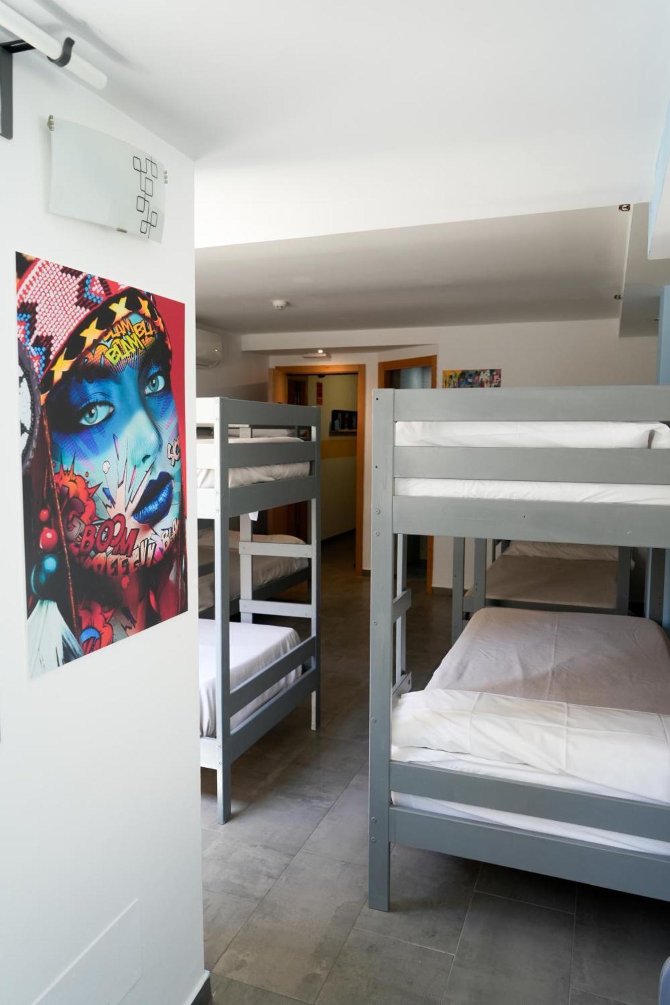 New Art Hostel - Albergue Juvenil Палма де Майорка Екстериор снимка